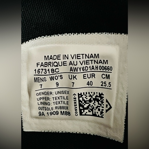 Converse Batman 80th Anniversary LIMITED EDITION - Picture 7 of 7